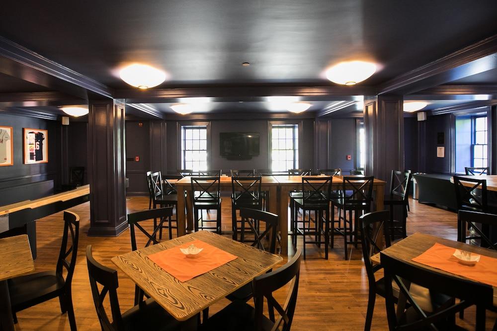 University Of Virginia Inn At Darden Charlottesville Esterno foto