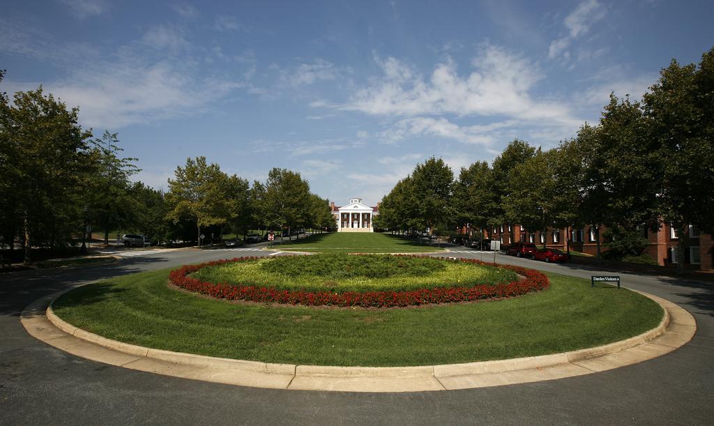 University Of Virginia Inn At Darden Charlottesville Esterno foto