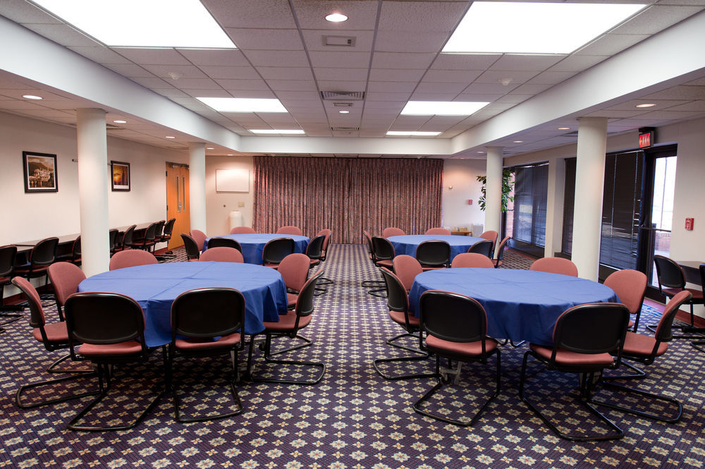 University Of Virginia Inn At Darden Charlottesville Esterno foto